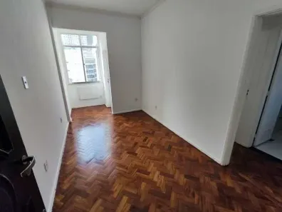 Apartamento com 2 Quartos à venda, 65m² no Copacabana, Rio de Janeiro