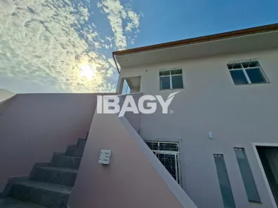 Apartamento com 1 Quarto para alugar, 35m² no Carianos, Florianópolis