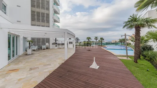 Apartamento com 2 Quartos à venda, 74m² no Três Figueiras, Porto Alegre