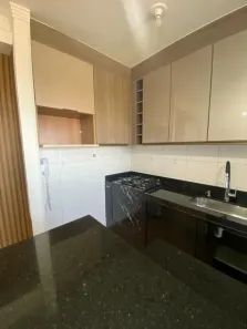 Apartamento com 2 Quartos para alugar, 48m² no Pequeno Coração, Itaquaquecetuba