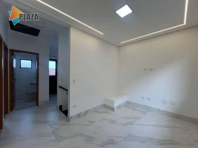 Casa de Condomínio com 2 Quartos à venda, 54m² no Maracanã, Praia Grande