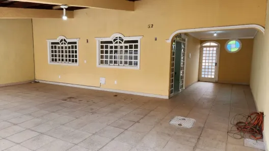 Casa com 4 Quartos à venda, 200m² no Guará II, Brasília