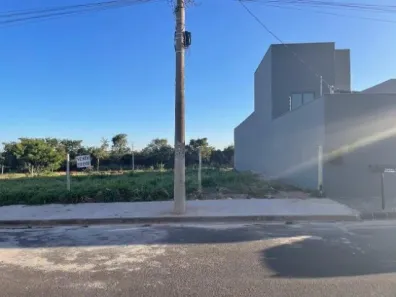 Lote/Terreno à venda, 600m² no Shopping Park, Uberlândia