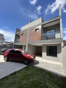 Sobrado com 3 Quartos à venda, 140m² no Capão Raso, Curitiba