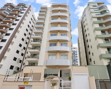 Apartamento com 3 Quartos à venda, 95m² no Centro, Florianópolis