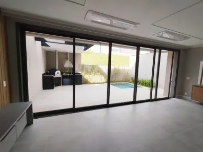 Casa de Condomínio com 3 Quartos à venda, 230m² no Tamboré, Santana de Parnaíba