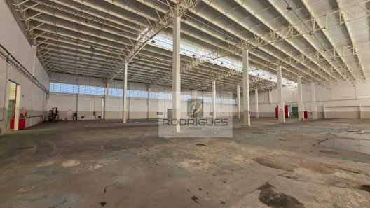 Galpão/Depósito/Armazém para alugar, 3600m² no Piraporinha, Diadema