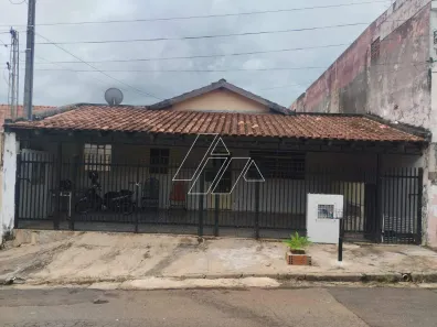 Casa com 3 Quartos à venda, 180m² no Núcleo Habitacional Costa e Silva, Marília