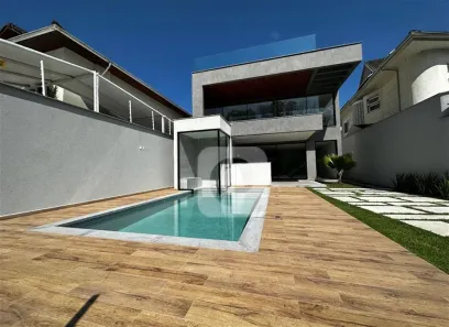 Sobrado com 4 Quartos à venda, 172m² no Barra da Tijuca, Rio de Janeiro