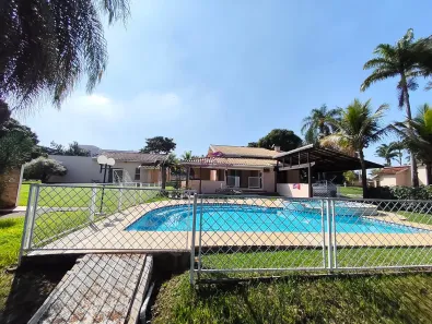 Fazenda/Sítio com 4 Quartos para alugar, 1000m² no Chácara Belvedere, Indaiatuba