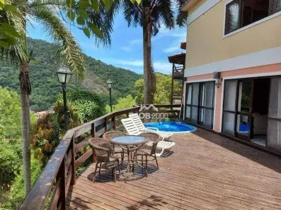 Casa de Condomínio com 4 Quartos para alugar, 400m² no Itaipu, Niterói