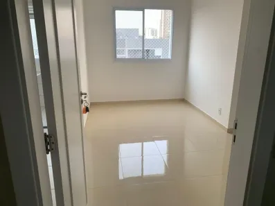 Apartamento com 2 Quartos para alugar, 42m² no Parque Reboucas, São Paulo
