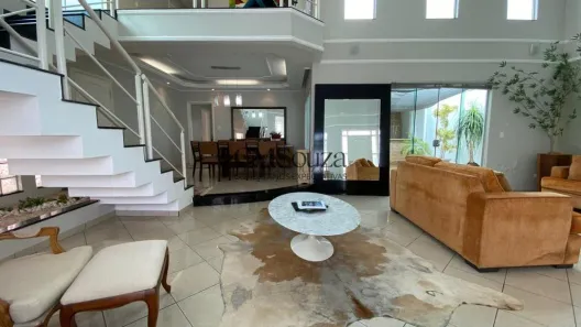 Casa com 3 Quartos para alugar, 400m² no Jardim São Jorge, Londrina