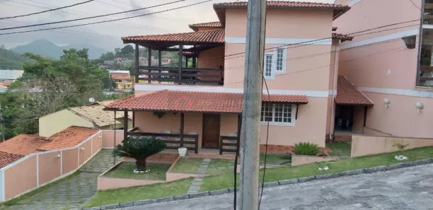 Casa de Condomínio com 3 Quartos à venda, 10m² no Badu, Niterói