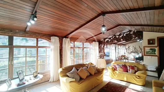 Casa com 6 Quartos à venda, 345m² no Santa Cecília, Teresópolis