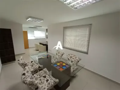 Prédio Comercial à venda, 586m² no Nossa Senhora Aparecida, Uberlândia