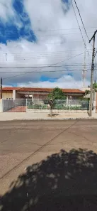 Casa com 4 Quartos à venda, 226m² no Jardim Shangri-la A, Londrina