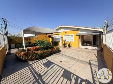 Casa com 6 Quartos para alugar, 200m² no Jardim Petrópolis, Cuiabá
