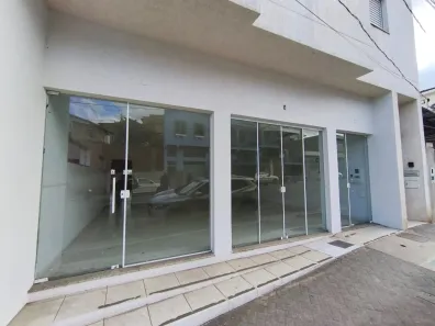 Ponto Comercial para alugar, 200m² no Centro, Pouso Alegre