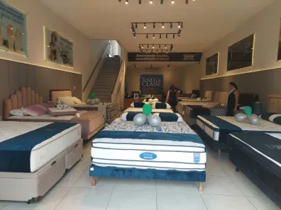 Prédio Comercial para alugar, 700m² no Centro, Taubaté