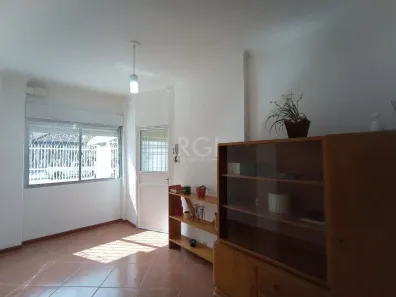 Apartamento com 2 Quartos à venda, 77m² no São Geraldo, Porto Alegre