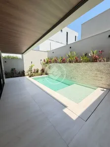 Casa de Condomínio com 3 Quartos à venda, 260m² no Granja Marileusa, Uberlândia