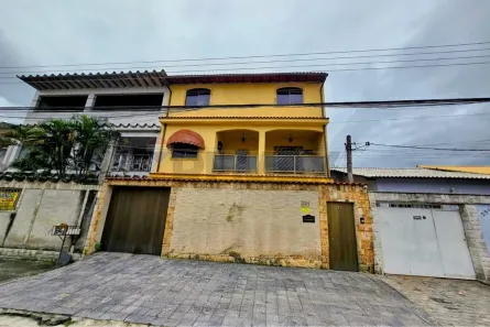 Casa com 3 Quartos à venda, 421m² no Bangu, Rio de Janeiro