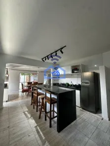 Casa com 3 Quartos para alugar, 208m² no Park Imperial, Caraguatatuba