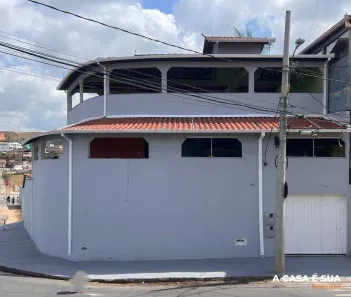 Casa com 3 Quartos para alugar, 200m² no Industrial São Luiz, Contagem
