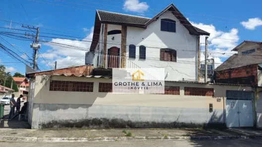 Sobrado com 3 Quartos à venda, 270m² no Jardim Portugal, São José dos Campos