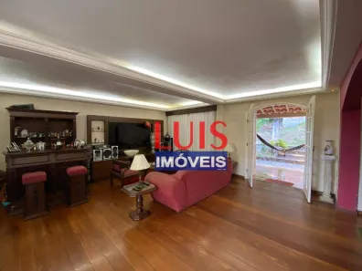 Casa de Condomínio com 3 Quartos à venda, 230m² no Itaipu, Niterói