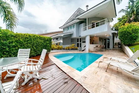 Casa de Condomínio com 4 Quartos à venda, 430m² no Alphaville, Santana de Parnaíba