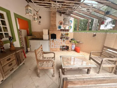 Casa de Condomínio com 3 Quartos à venda, 130m² no Badu, Niterói