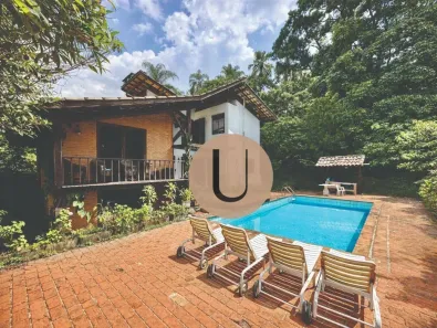 Casa com 3 Quartos à venda, 305m² no Chácara de La Rocca, Carapicuíba