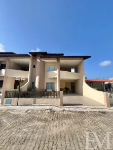 Casa de Condomínio com 4 Quartos à venda, 159m² no Sapiranga-Coité, Fortaleza