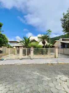 Casa com 2 Quartos à venda, 248m² no Balneário Perequê, Porto Belo