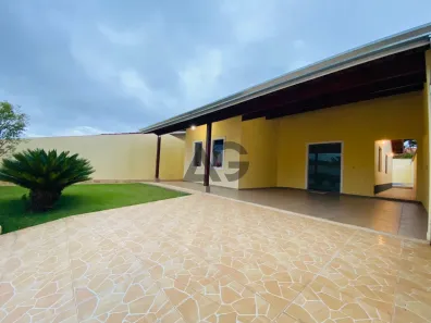 Casa com 3 Quartos à venda, 160m² no Loteamento Vila Áurea, Serra Negra