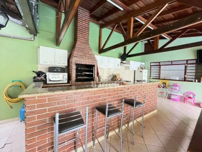Imóvel Comercial com 3 Quartos à venda, 177m² no Gávea, Londrina