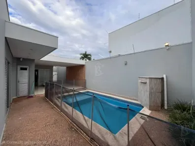 Casa com 4 Quartos para alugar, 280m² no Jardim Acapulco, Marília