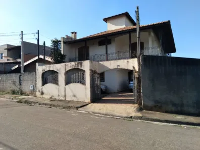 Casa com 3 Quartos à venda, 125m² no Tulipas, Jundiaí