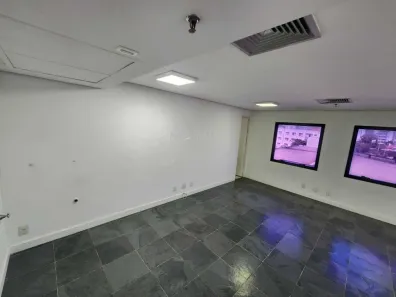 Sala Comercial para alugar, 30m² no Indianópolis, São Paulo