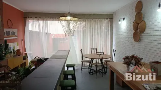 Casa com 2 Quartos à venda, 230m² no Jardim do Lago, Jundiaí