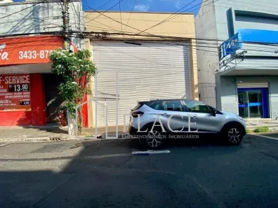 Ponto Comercial para alugar, 555m² no Centro, Marília