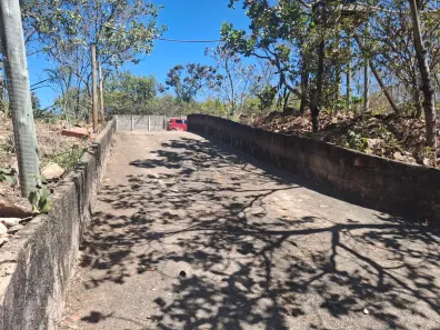 Fazenda/Sítio com 3 Quartos à venda, 10000m² no Setor Habitacional Fercal, Brasília