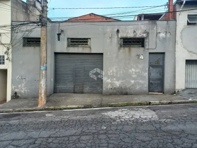 Galpão/Depósito/Armazém à venda, 250m² no Vila Liviero, São Paulo