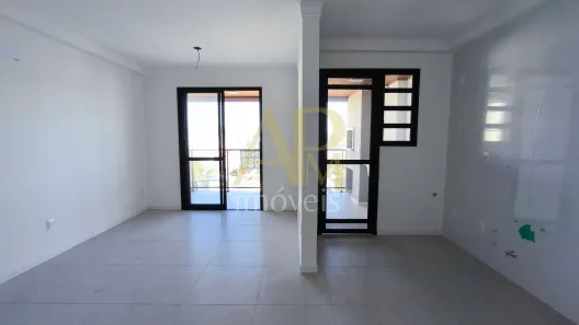 Apartamento com 2 Quartos à venda, 71m² no Barreiros, São José