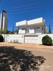 Sobrado com 3 Quartos à venda, 400m² no Plano Diretor Sul, Palmas