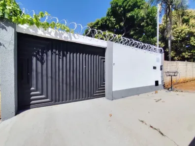 Casa com 3 Quartos à venda, 219m² no Cardoso Continuação, Aparecida de Goiânia