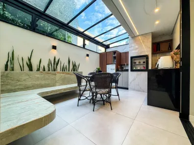 Casa com 4 Quartos à venda, 227m² no Iná, São José dos Pinhais