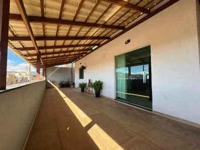 Casa com 4 Quartos à venda, 223m² no Diamante (Barreiro), Belo Horizonte
